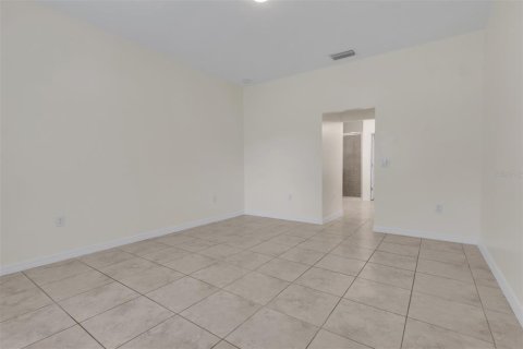 House in Punta Gorda, Florida 3 bedrooms, 195.37 sq.m. № 2296699 - photo 18
