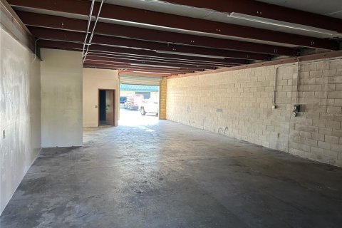 Immobilier commercial à vendre à Ocala, Floride: 1020.53 m2 № 2100319 - photo 11