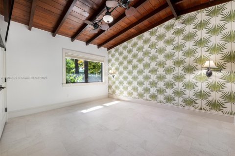 Снять в аренду виллу или дом в Пайнкрест, Флорида 3 спальни, 255.11м2, № 1956782 - фото 17