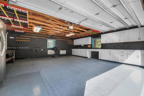 Снять в аренду виллу или дом в Пайнкрест, Флорида 3 спальни, 255.11м2, № 1956782 - фото 19