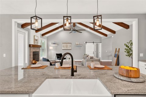 Villa ou maison à vendre à Alachua, Floride: 3 chambres, 225.75 m2 № 2398983 - photo 19