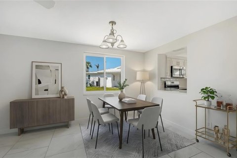 Copropriété à vendre à Longboat Key, Floride: 2 chambres, 123.19 m2 № 2406526 - photo 16