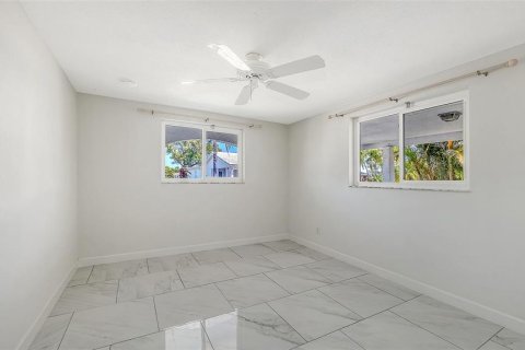 Copropriété à vendre à Longboat Key, Floride: 2 chambres, 123.19 m2 № 2406526 - photo 28