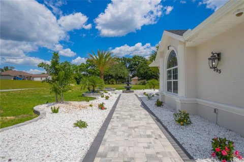 Casa en venta en Inverness, Florida, 5 dormitorios, 445.93 m2 № 2354764 - foto 11