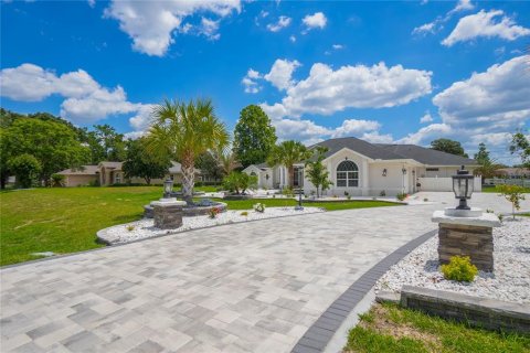 Casa en venta en Inverness, Florida, 5 dormitorios, 445.93 m2 № 2354764 - foto 3