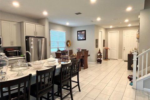 Casa en venta en DeLand, Florida, 5 dormitorios, 236.9 m2 № 2308917 - foto 5