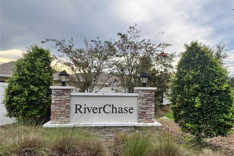 Casa en venta en DeLand, Florida, 5 dormitorios, 236.9 m2 № 2308917 - foto 2