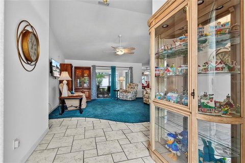 Villa ou maison à vendre à Palm Coast, Floride: 3 chambres, 176.98 m2 № 2337314 - photo 9