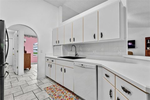 Villa ou maison à vendre à Palm Coast, Floride: 3 chambres, 176.98 m2 № 2337314 - photo 20