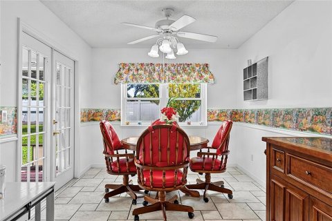 Villa ou maison à vendre à Palm Coast, Floride: 3 chambres, 176.98 m2 № 2337314 - photo 25