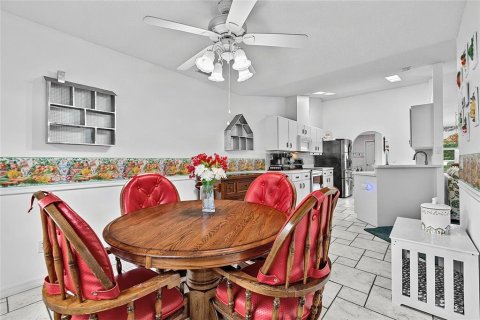 Villa ou maison à vendre à Palm Coast, Floride: 3 chambres, 176.98 m2 № 2337314 - photo 27