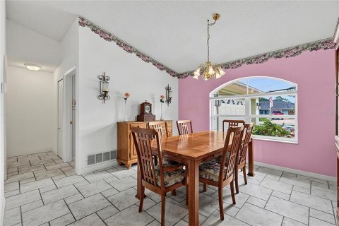 Villa ou maison à vendre à Palm Coast, Floride: 3 chambres, 176.98 m2 № 2337314 - photo 16