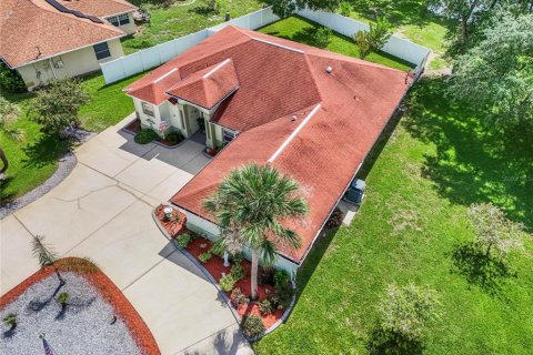 Villa ou maison à vendre à Palm Coast, Floride: 3 chambres, 176.98 m2 № 2337314 - photo 4