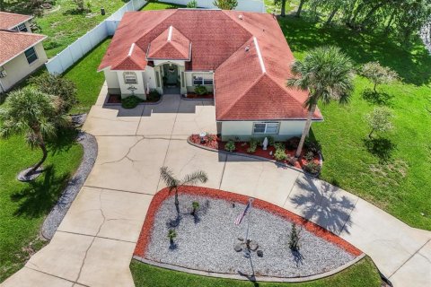 Villa ou maison à vendre à Palm Coast, Floride: 3 chambres, 176.98 m2 № 2337314 - photo 3