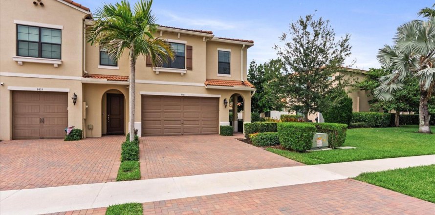 Townhouse in Boca Raton, Florida 3 bedrooms, 187.66 sq.m. № 2185576