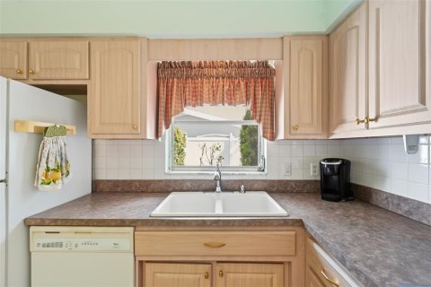 Villa ou maison à vendre à Largo, Floride: 3 chambres, 162.86 m2 № 2313266 - photo 15