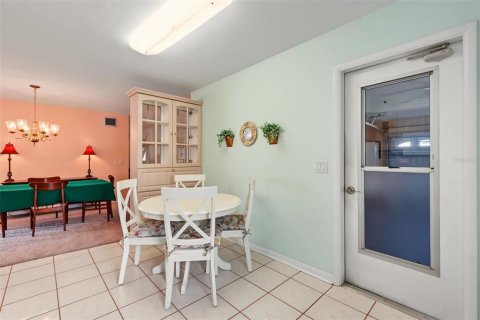 Villa ou maison à vendre à Largo, Floride: 3 chambres, 162.86 m2 № 2313266 - photo 13