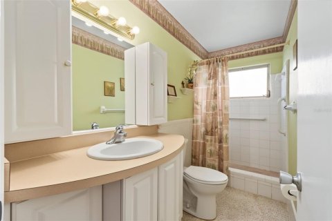 Villa ou maison à vendre à Largo, Floride: 3 chambres, 162.86 m2 № 2313266 - photo 19