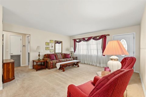 Villa ou maison à vendre à Largo, Floride: 3 chambres, 162.86 m2 № 2313266 - photo 6
