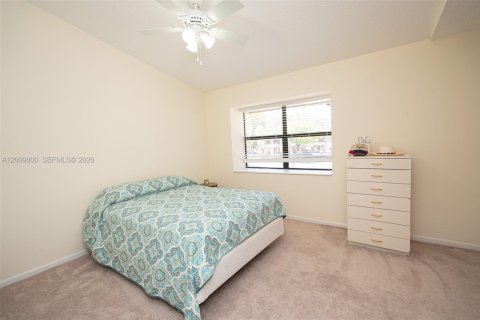 Adosado en venta en Lauderhill, Florida, 2 dormitorios, 113.71 m2 № 2090180 - foto 15