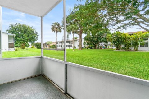 Condominio en venta en West Palm Beach, Florida, 2 dormitorios, 74.14 m2 № 2078812 - foto 20