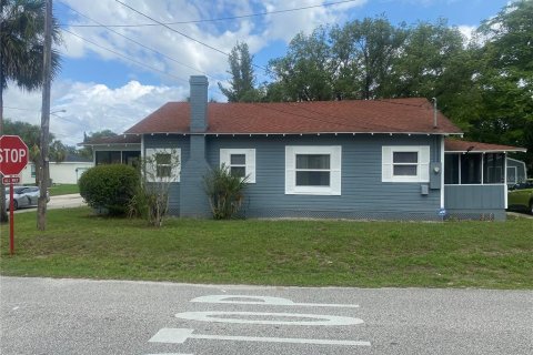 House in DeLand, Florida 2 bedrooms, 110.83 sq.m. № 1769758 - photo 5