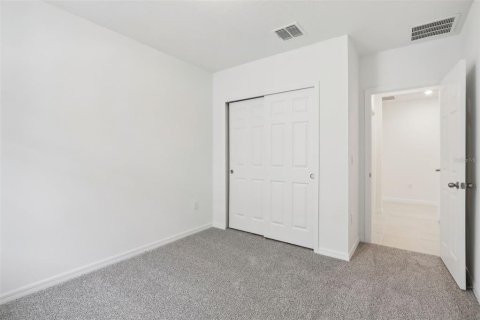House in Leesburg, Florida 4 bedrooms, 170.94 sq.m. № 1554000 - photo 22