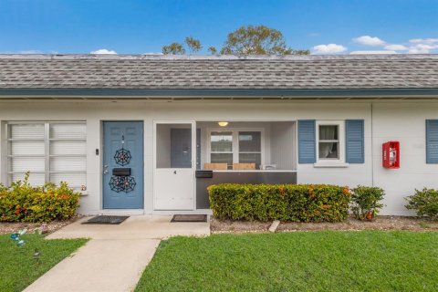 Condominio en Sarasota, Florida, 1 dormitorio № 2093228