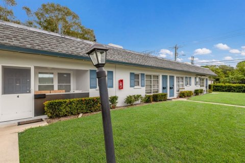 Condominio en venta en Sarasota, Florida, 1 dormitorio, 55.56 m2 № 2093228 - foto 2