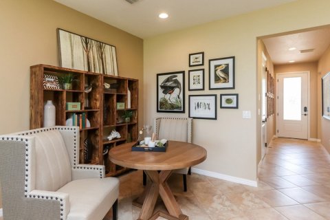 Duplex in OCALA PRESERVE in Ocala, Florida 2 bedrooms, 123 sq.m. № 102653 - photo 1