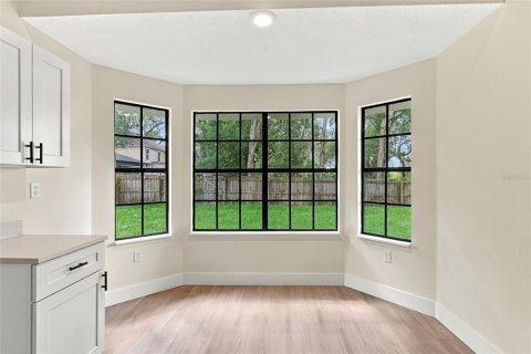 Villa ou maison à vendre à Apopka, Floride: 4 chambres, 195.75 m2 № 2400946 - photo 21