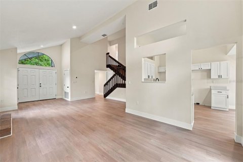 Villa ou maison à vendre à Apopka, Floride: 4 chambres, 195.75 m2 № 2400946 - photo 16