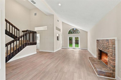 Villa ou maison à vendre à Apopka, Floride: 4 chambres, 195.75 m2 № 2400946 - photo 5