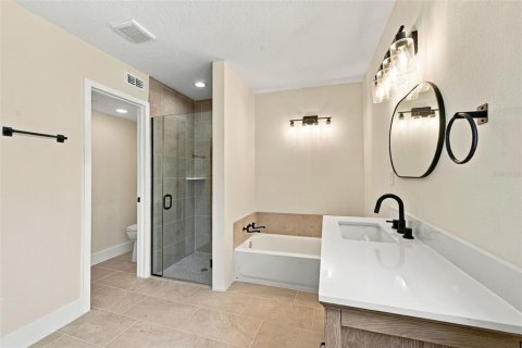 Villa ou maison à vendre à Apopka, Floride: 4 chambres, 195.75 m2 № 2400946 - photo 30