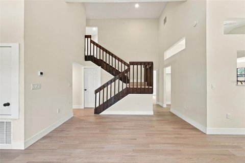 Villa ou maison à vendre à Apopka, Floride: 4 chambres, 195.75 m2 № 2400946 - photo 14