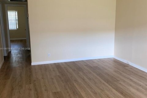 Copropriété à vendre à Boca Raton, Floride: 2 chambres, 76.09 m2 № 2029181 - photo 3