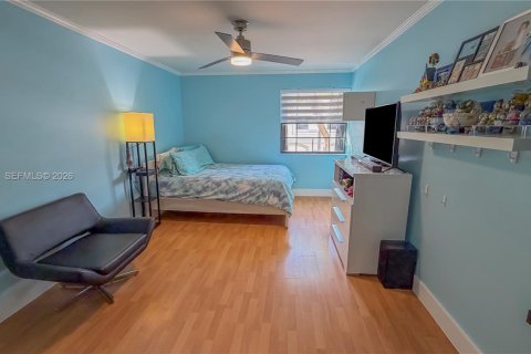 Villa ou maison à vendre à Aventura, Floride: 3 chambres, 160.07 m2 № 1998458 - photo 29