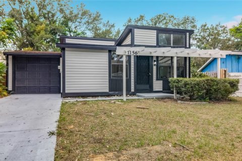 Villa ou maison à vendre à Apopka, Floride: 3 chambres, 84.73 m2 № 2399395 - photo 6