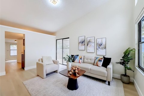 Villa ou maison à vendre à Apopka, Floride: 3 chambres, 84.73 m2 № 2399395 - photo 13