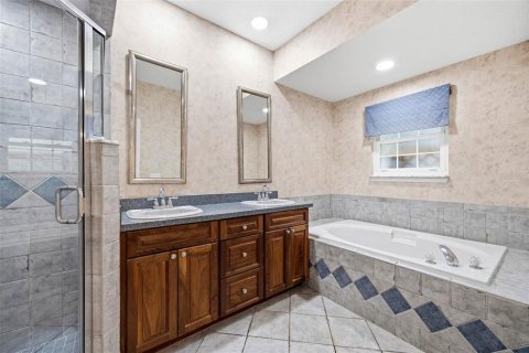 Villa ou maison à vendre à Tampa, Floride: 3 chambres, 210.52 m2 № 2142829 - photo 29