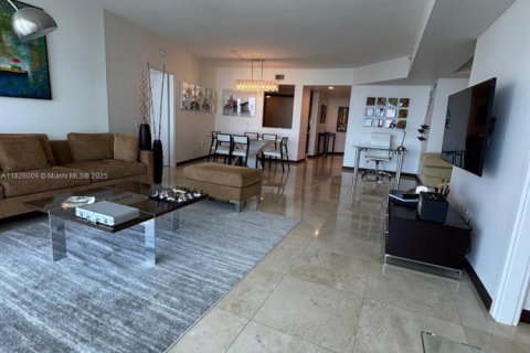Copropriété à louer à Miami Beach, Floride: 2 chambres, 162.58 m2 № 1800878 - photo 2