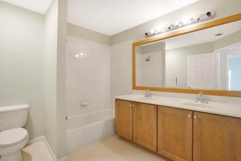 Condo in Delray Beach, Florida, 3 bedrooms № 2177079 - photo 25