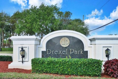Condo in Delray Beach, Florida, 3 bedrooms № 2177079