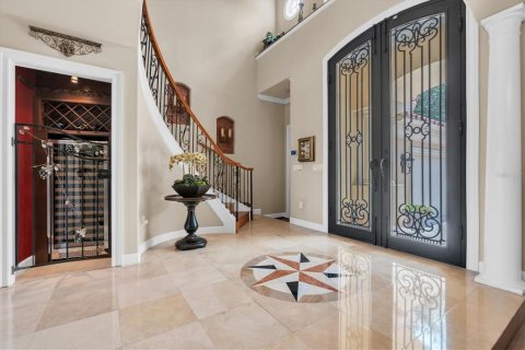 House in Tarpon Springs, Florida 6 bedrooms, 535.77 sq.m. № 2110260 - photo 5
