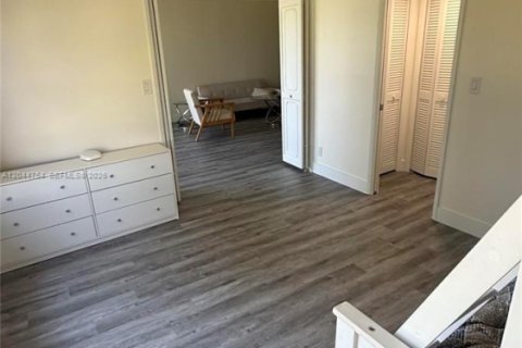 Купить кондоминиум в Помпано-Бич, Флорида 4 комнаты, 102.19м2, № 2173989 - фото 25