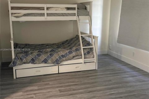 Купить кондоминиум в Помпано-Бич, Флорида 4 комнаты, 102.19м2, № 2173989 - фото 24
