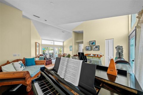 Casa en venta en Tierra Verde, Florida, 4 dormitorios, 215.81 m2 № 1556520 - foto 8