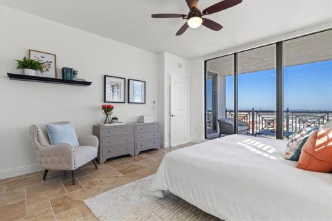 Condo in Sarasota, Florida, 2 bedrooms  № 2103354 - photo 17