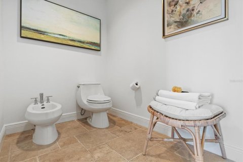 Condo in Sarasota, Florida, 2 bedrooms  № 2103354 - photo 21