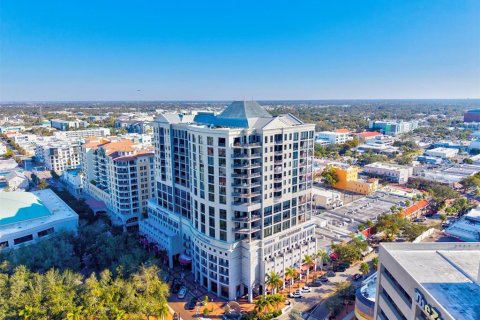 Condo in Sarasota, Florida, 2 bedrooms № 2103354